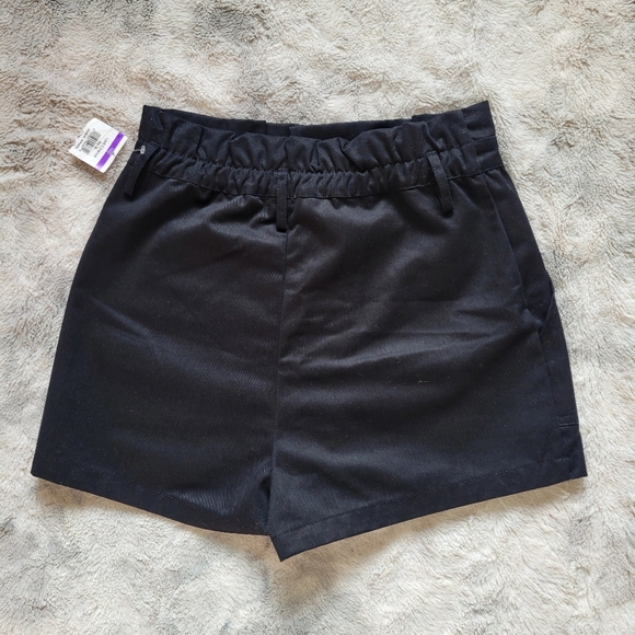 Missing Belt NWOT Steve Madden Black High Waisted Paperbag Shorts Women's Small - Picture 2 of 7